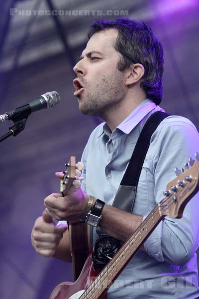 MINA TINDLE - 2012-07-20 - PARIS - Parvis de l'Hotel de Ville - 